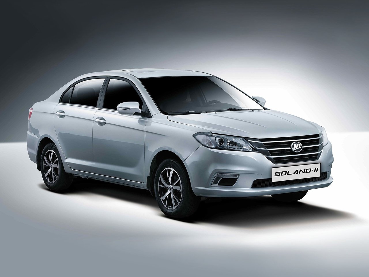 Строгий седан Lifan Solano II