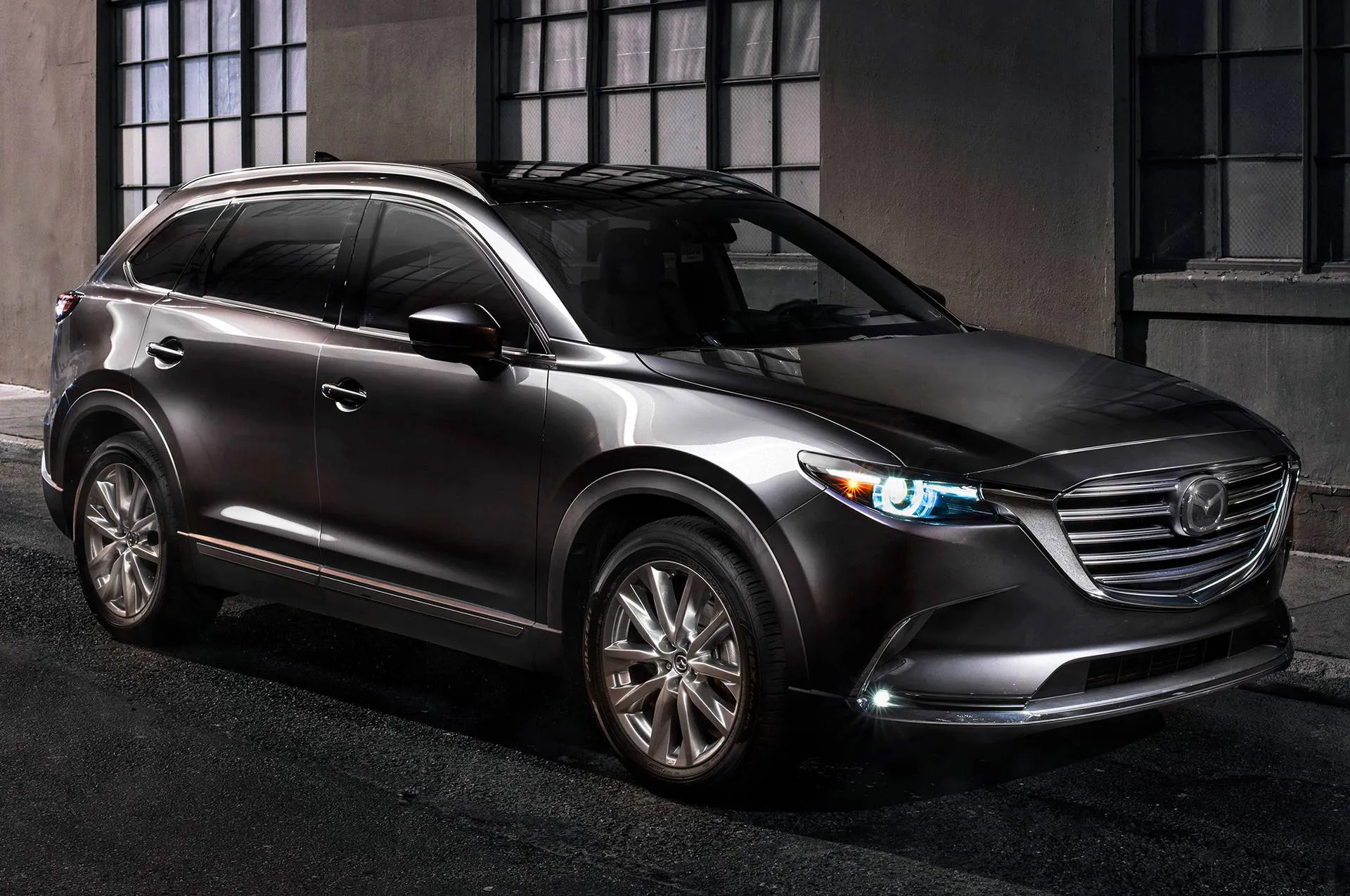 MAZDA CX-9